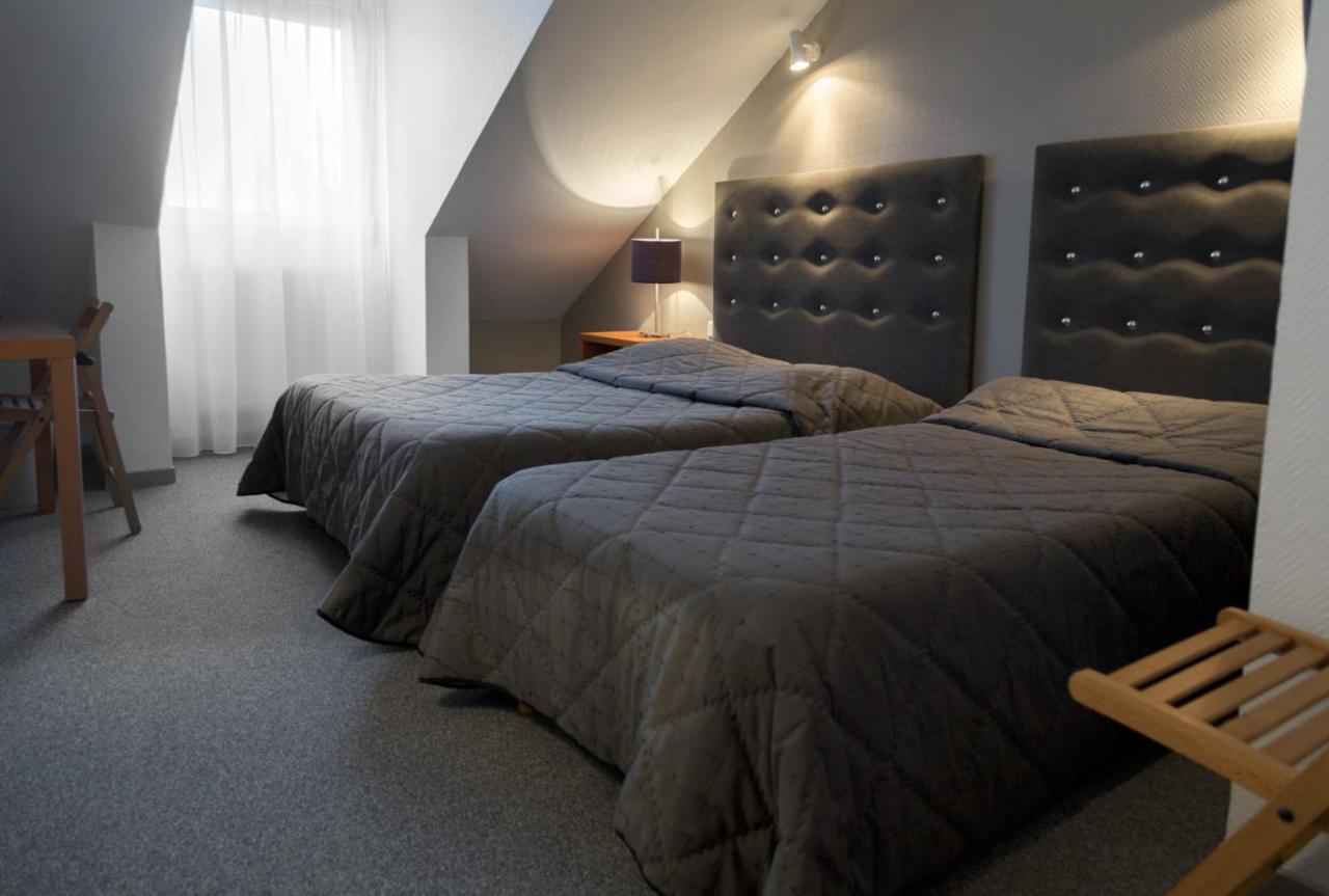 Les Quatre Vents Hotel Muizon Exterior foto